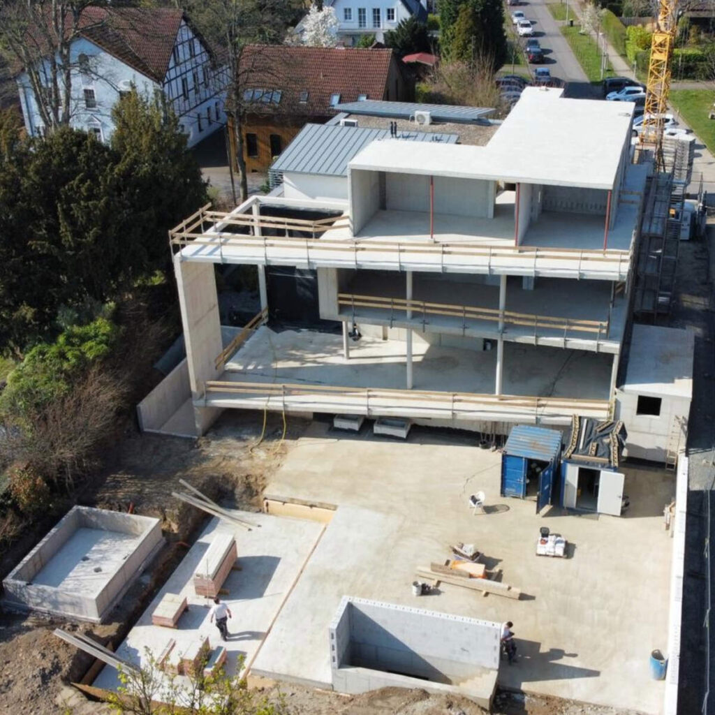 Veenhuis_Architektenvilla_Muelheim_Title